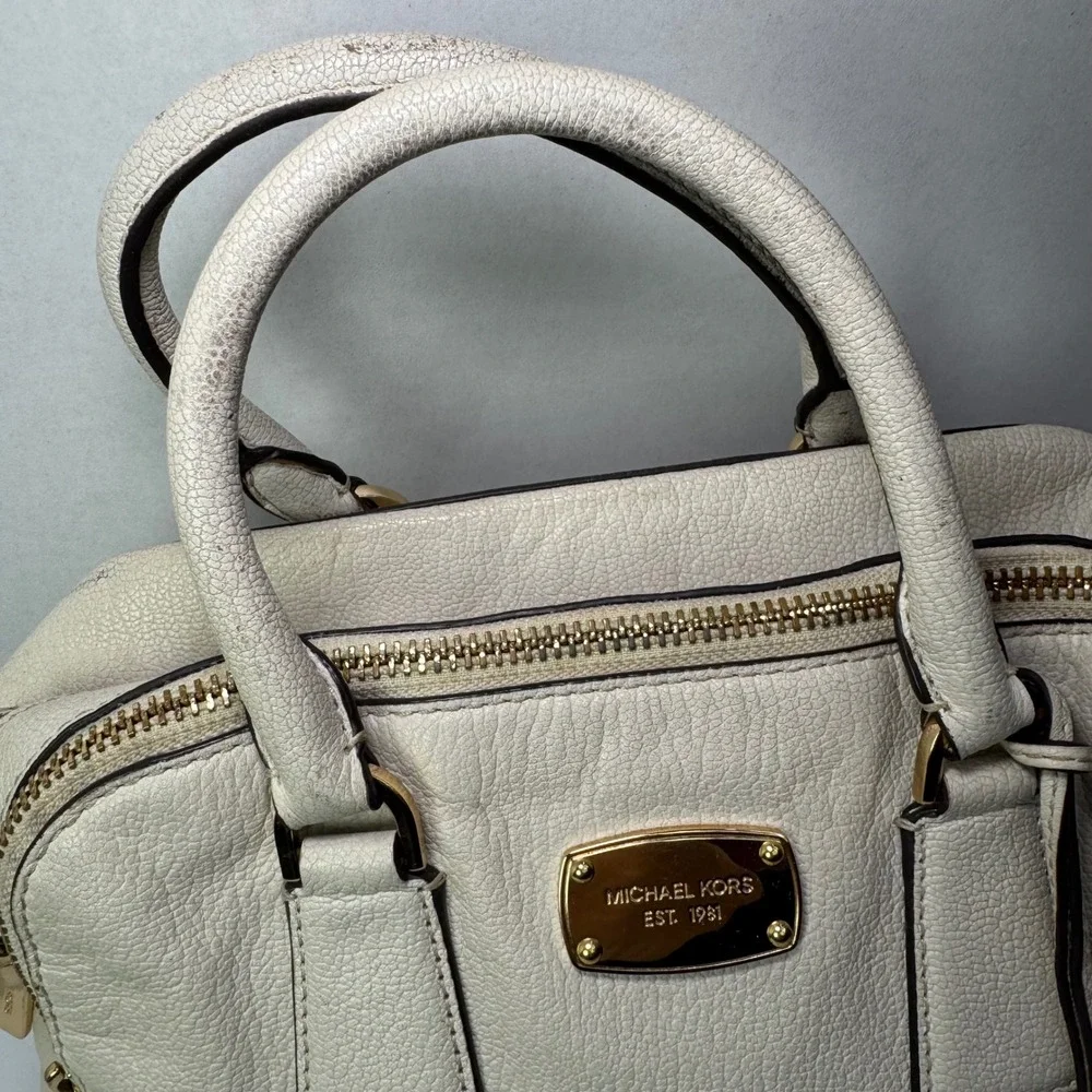 Michael Kors Double Zip Top Handle Satchel Handbag Cream Pebbled Leather & Strap